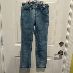 TRUE RELIGION
Geno relaxed slim-leg mid-rise denim jeans